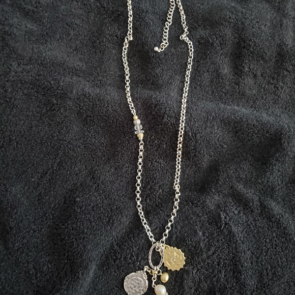 Chico's Long charm pendant necklace NWT - Picture 2 of 4